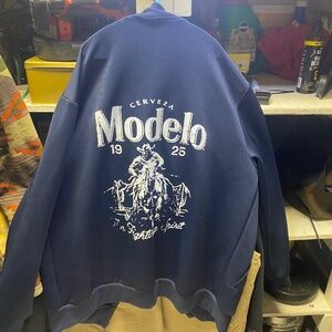 Modelo full zip
